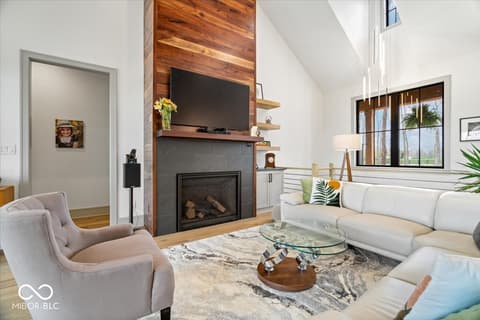 Photo of 4852 Homestead Court, Zionsville, IN