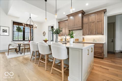 Photo of 4852 Homestead Court, Zionsville, IN
