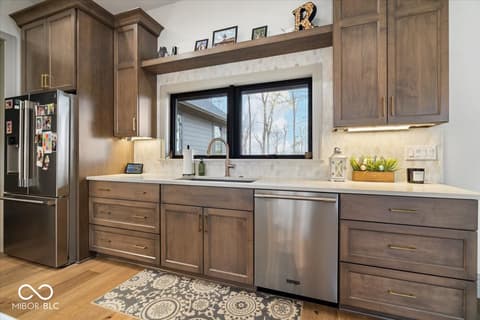 Photo of 4852 Homestead Court, Zionsville, IN