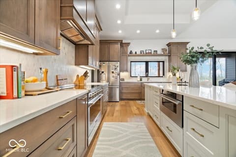 Photo of 4852 Homestead Court, Zionsville, IN