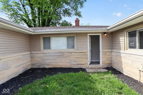 Photo of 322 Meadow Lane, Plainfield, IN