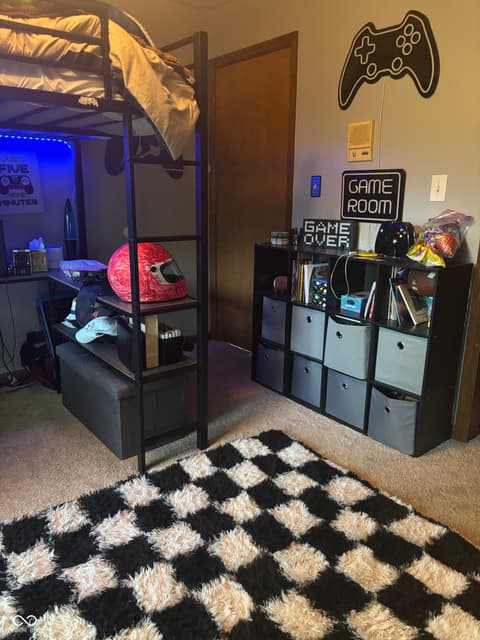 Bedroom at 263 S Jefferson Street, Brownsburg, IN