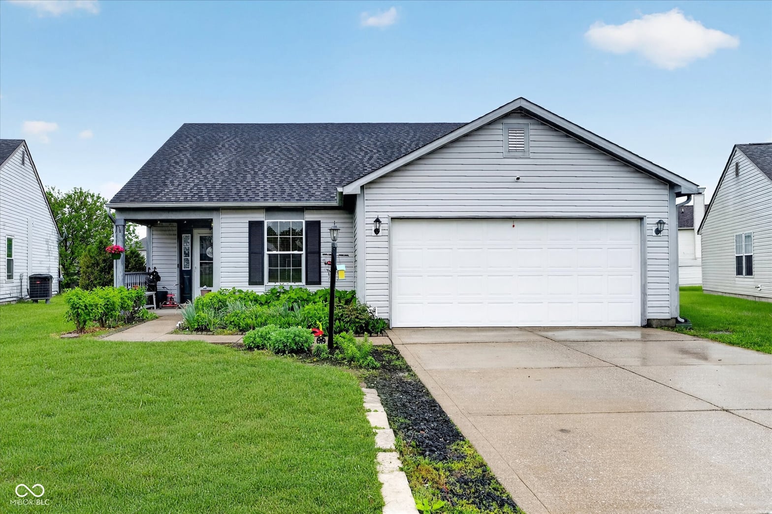 Photo of 3815 Nuthatcher Drive, Indianapolis, IN