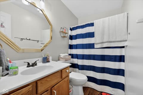 Photo of 3815 Nuthatcher Drive, Indianapolis, IN