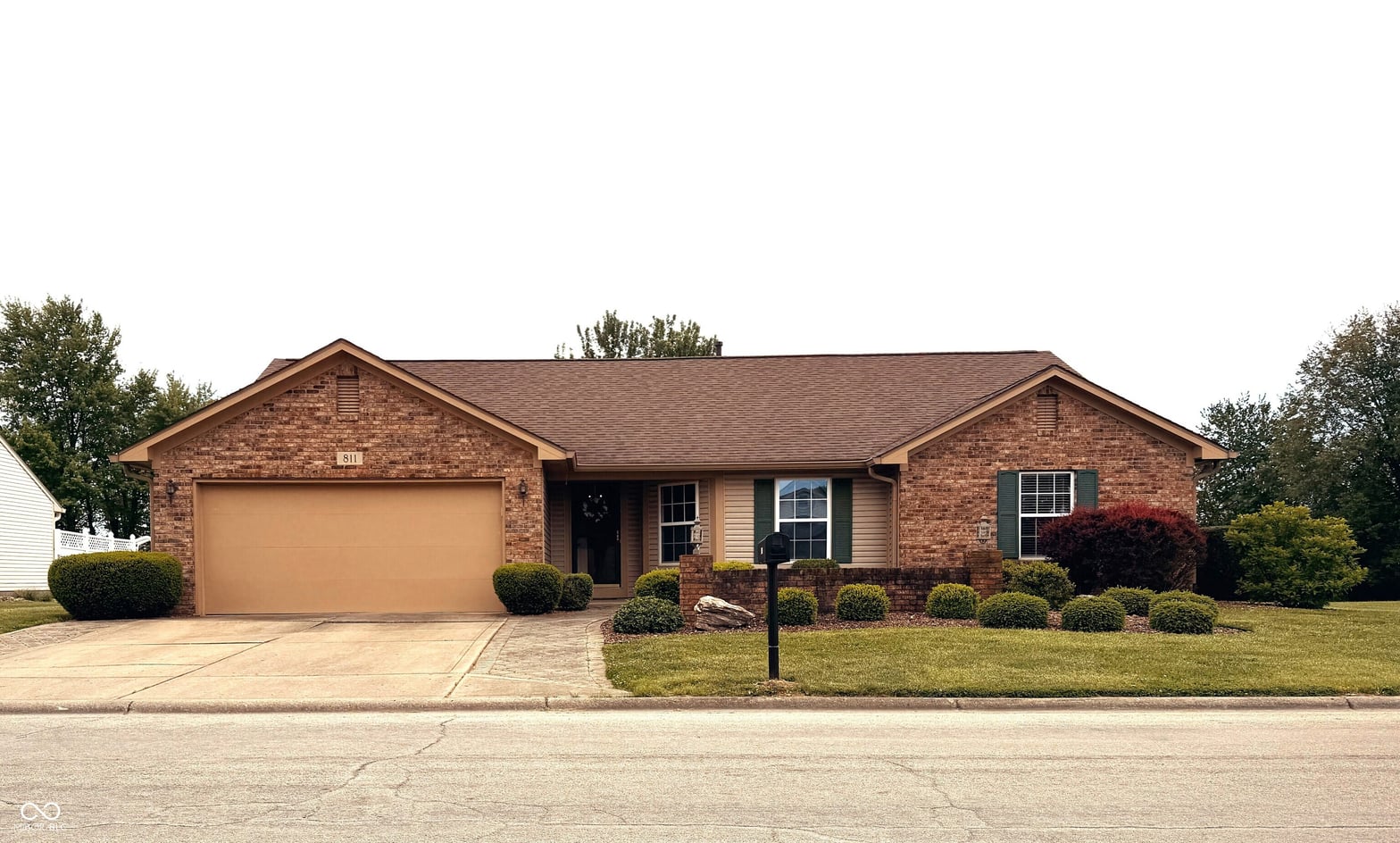 Front exterior at 811 E Fleetwood Drive, Greensburg, IN