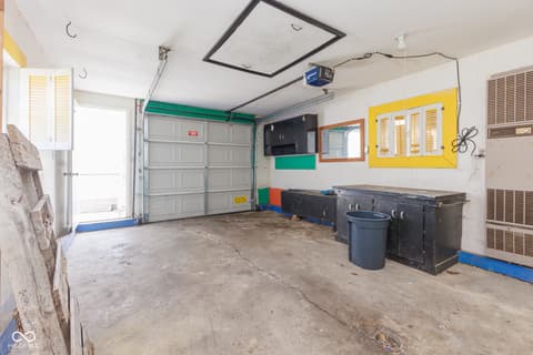Garage at 2117 N Maplewood Avenue, Muncie, IN
