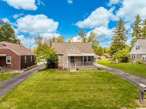 Front exterior at 1108 W Weber Drive, Muncie, IN