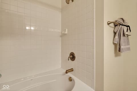Photo of 4056 Ballybay Lane, Indianapolis, IN