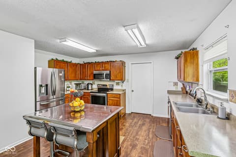 Photo of 5884 Skyward Lane, Indianapolis, IN