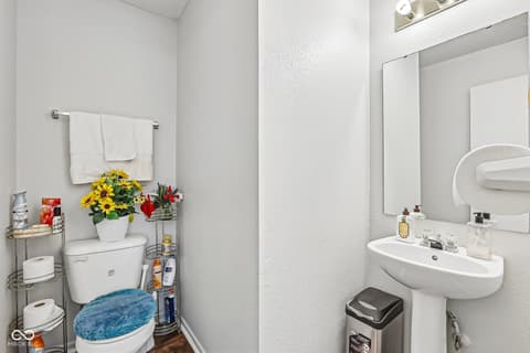 Photo of 5884 Skyward Lane, Indianapolis, IN