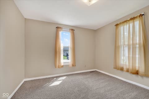 Photo of 1050 W McClurg Street, Frankfort, IN