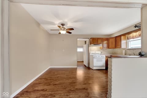 Photo of 1050 W McClurg Street, Frankfort, IN