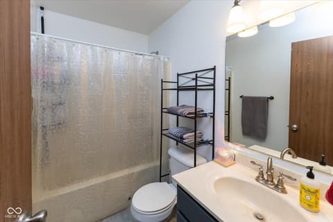 Photo of 4815 Carlsbad Circle, Indianapolis, IN