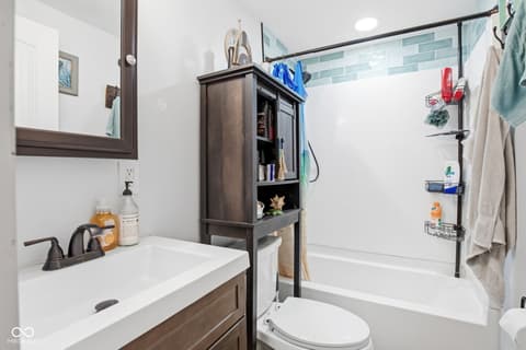 Photo of 160 W Union Road, Monrovia, IN