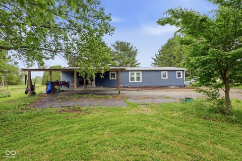 Photo of 160 W Union Road, Monrovia, IN