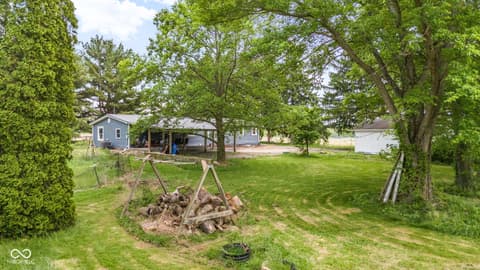 Yard at 160 W Union Road, Monrovia, IN