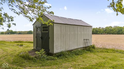 Out Buildings — 160 W Union Road, Monrovia, IN
