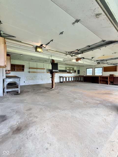 Photo of 8700 W County Road 600 S, Daleville, IN