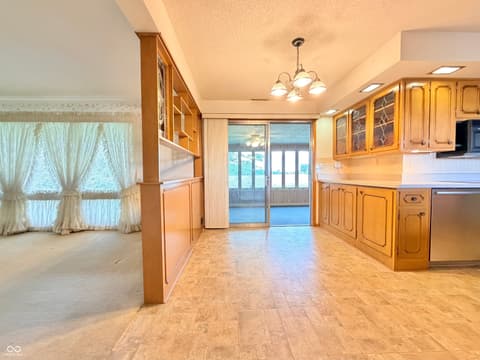 Photo of 8700 W County Road 600 S, Daleville, IN