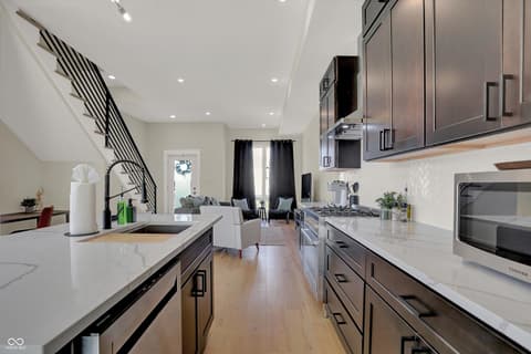 Photo of 417 E Morris Street, Indianapolis, IN