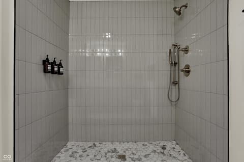 Photo of 417 E Morris Street, Indianapolis, IN