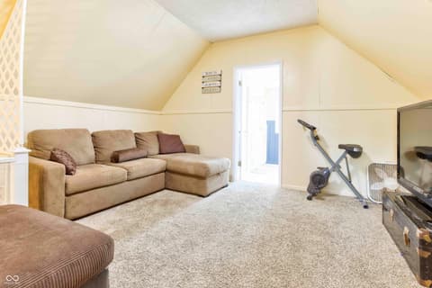 Photo of 25 W 9th Street, Lapel, IN