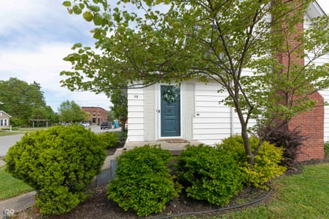 Photo of 25 W 9th Street, Lapel, IN