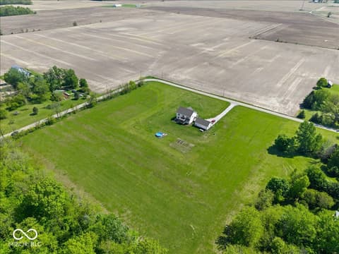 Photo of 7402 N 640 E, Lebanon, IN