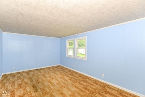 Photo of 727 Hattie Drive, Anderson, IN