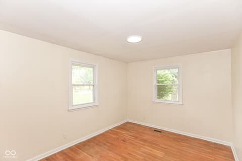 Photo of 727 Hattie Drive, Anderson, IN