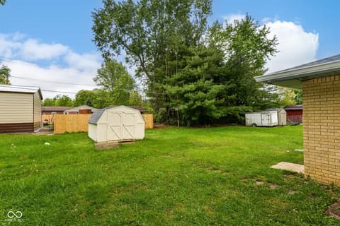 Photo of 727 Hattie Drive, Anderson, IN