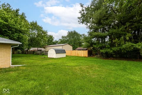 Photo of 727 Hattie Drive, Anderson, IN