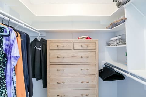 Walk In Closets — 3404 Maritime Drive, Indianapolis, IN