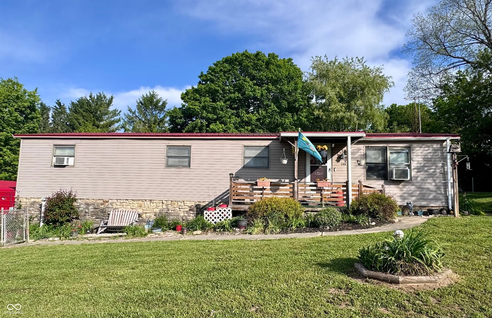 Photo of 344 Lafayette Street, Laurel, IN