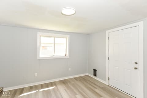 Photo of 401 Sweetland Avenue, Tipton, IN