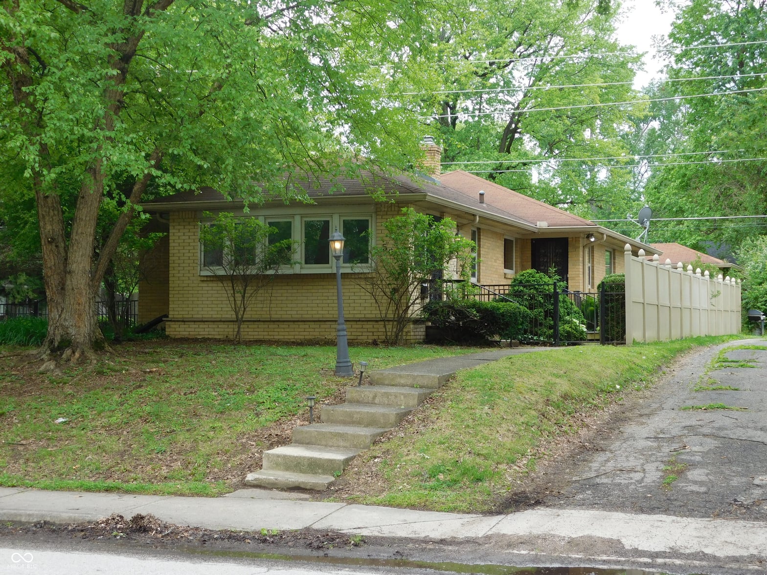 Photo of 5602 Primrose Avenue, Indianapolis, IN