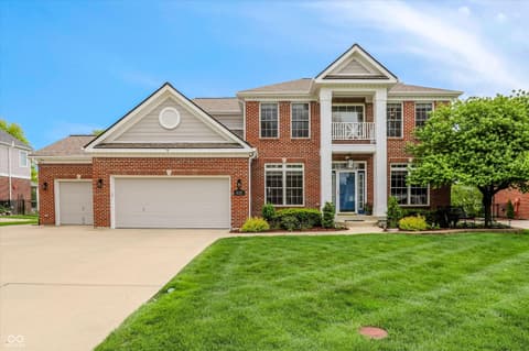 4207 Honeysuckle Lane