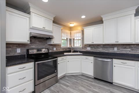 Photo of 5006 Coventry Park Circle, Indianapolis, IN