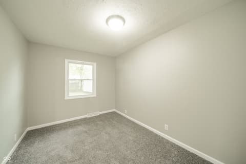 Photo of 2913 Dakota Drive, Anderson, IN