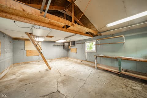 Photo of 2913 Dakota Drive, Anderson, IN
