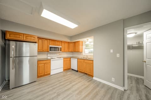 Photo of 2913 Dakota Drive, Anderson, IN