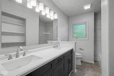 Photo of 610 Timber Mill Lane, Indianapolis, IN