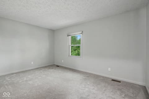 Photo of 610 Timber Mill Lane, Indianapolis, IN