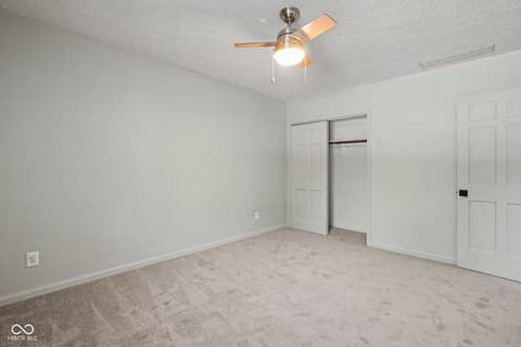 Photo of 610 Timber Mill Lane, Indianapolis, IN