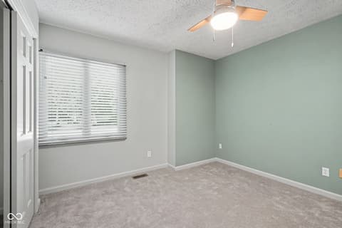 Photo of 610 Timber Mill Lane, Indianapolis, IN