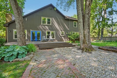 Photo of 610 Timber Mill Lane, Indianapolis, IN