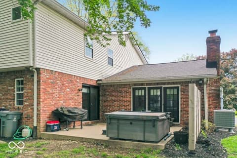 Photo of 939 Elmwood Circle, Noblesville, IN