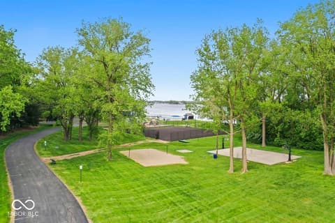 Photo of 939 Elmwood Circle, Noblesville, IN