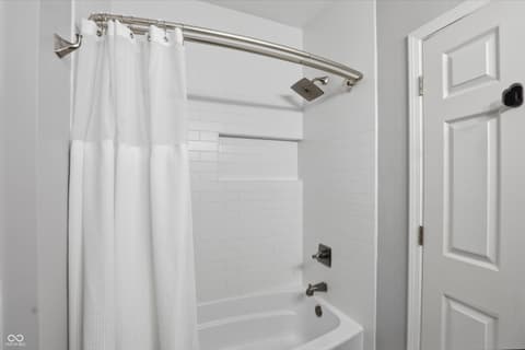 Photo of 6587 Reserve Drive, Indianapolis, IN