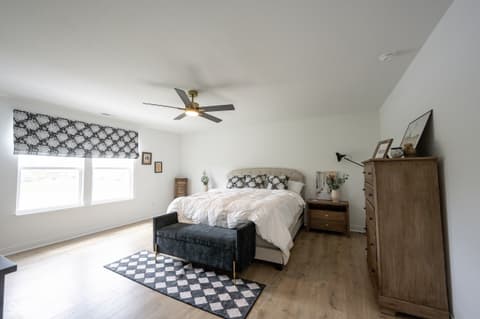 Photo of 327 Waterford Lane, Westfield, IN